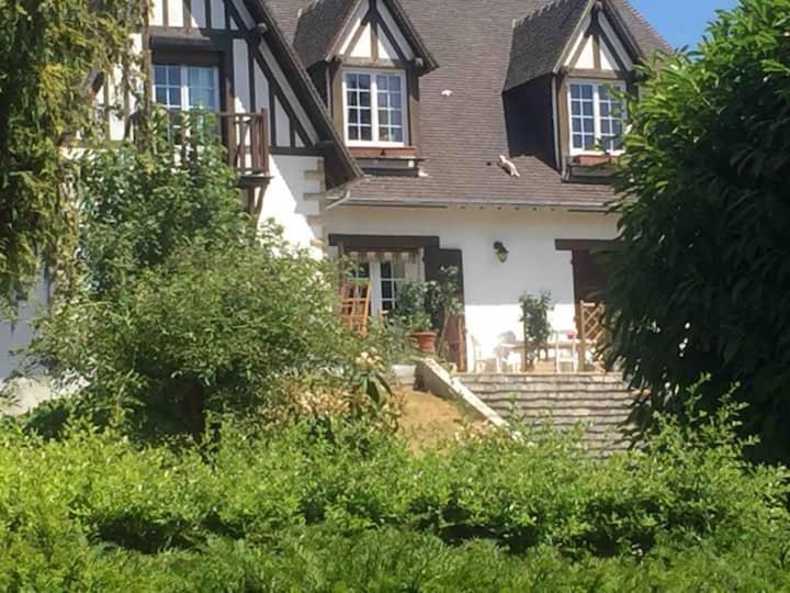 Villa Bonaparte Touques Εξωτερικό φωτογραφία